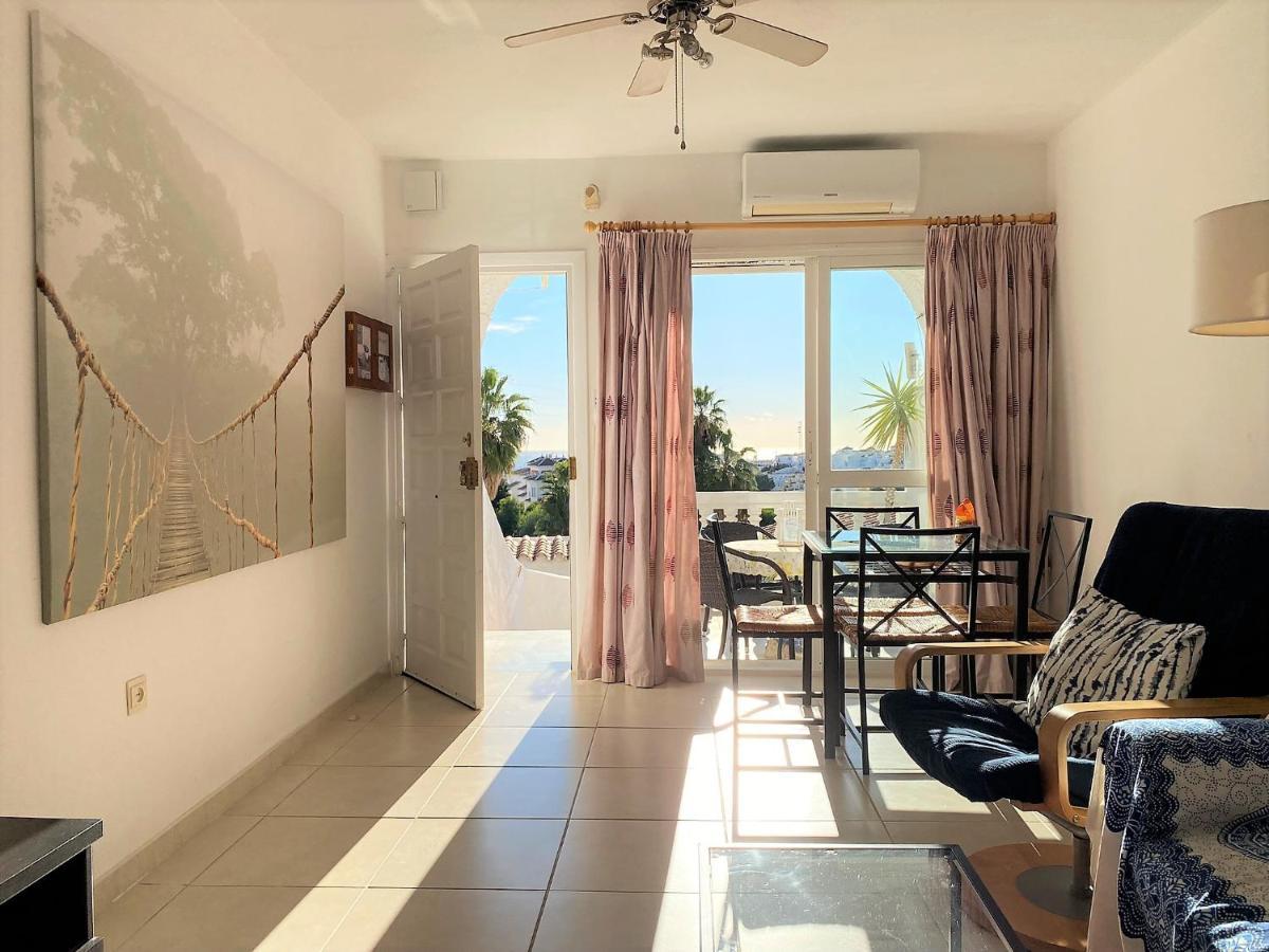 Naricha 3 Apartments Casasol نيرخا المظهر الخارجي الصورة